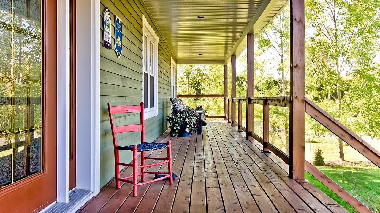 Gi'Temps Couette Et Cafe B&B Granby Exteriér fotografie